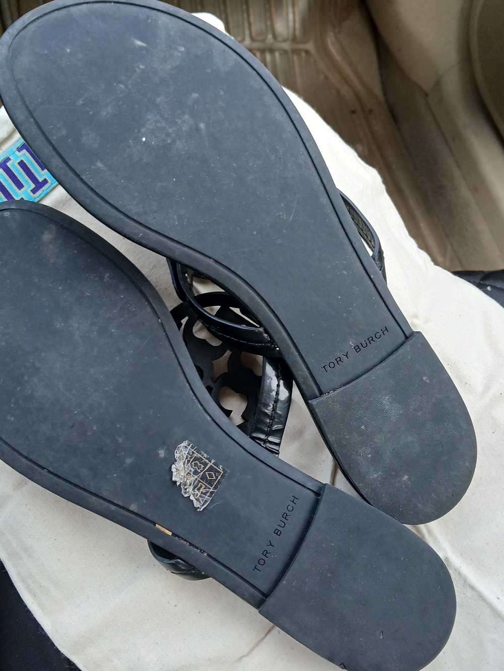 Tory Burch Miller Sandals In Black Patent Logo With Box And Bag - Picture 8 of 8